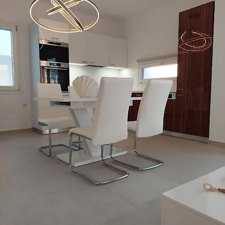 Naxos Superior Villas